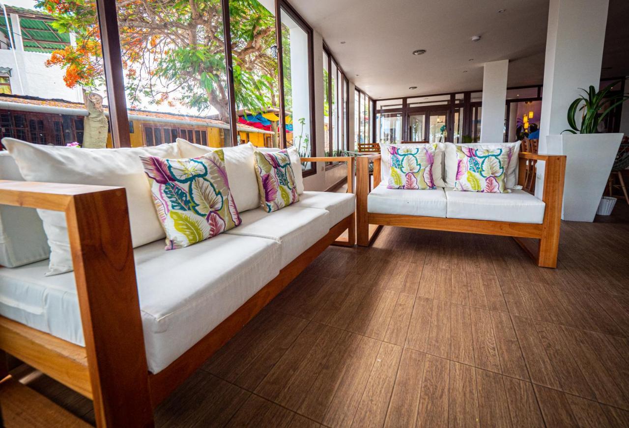 Hotel La Isla Пуэрто-Айора Экстерьер фото